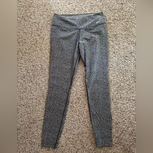 Nike dri-fit leggings size large